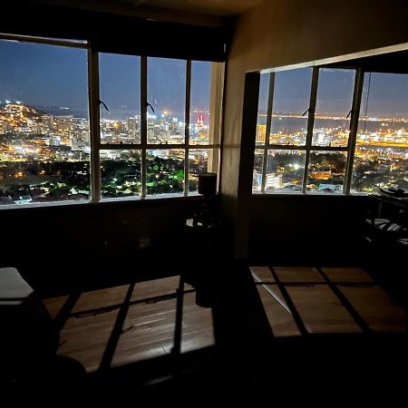 Breathtaking Views, Brand New Renovated Apartment Cape Town Exterior photo