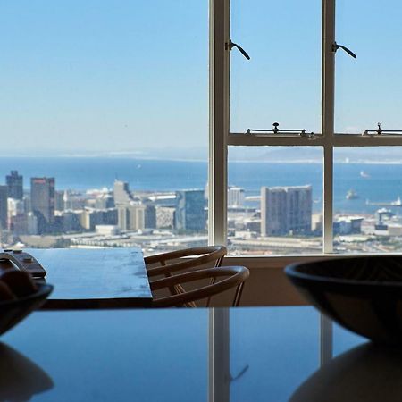 Breathtaking Views, Brand New Renovated Apartment Cape Town Exterior photo