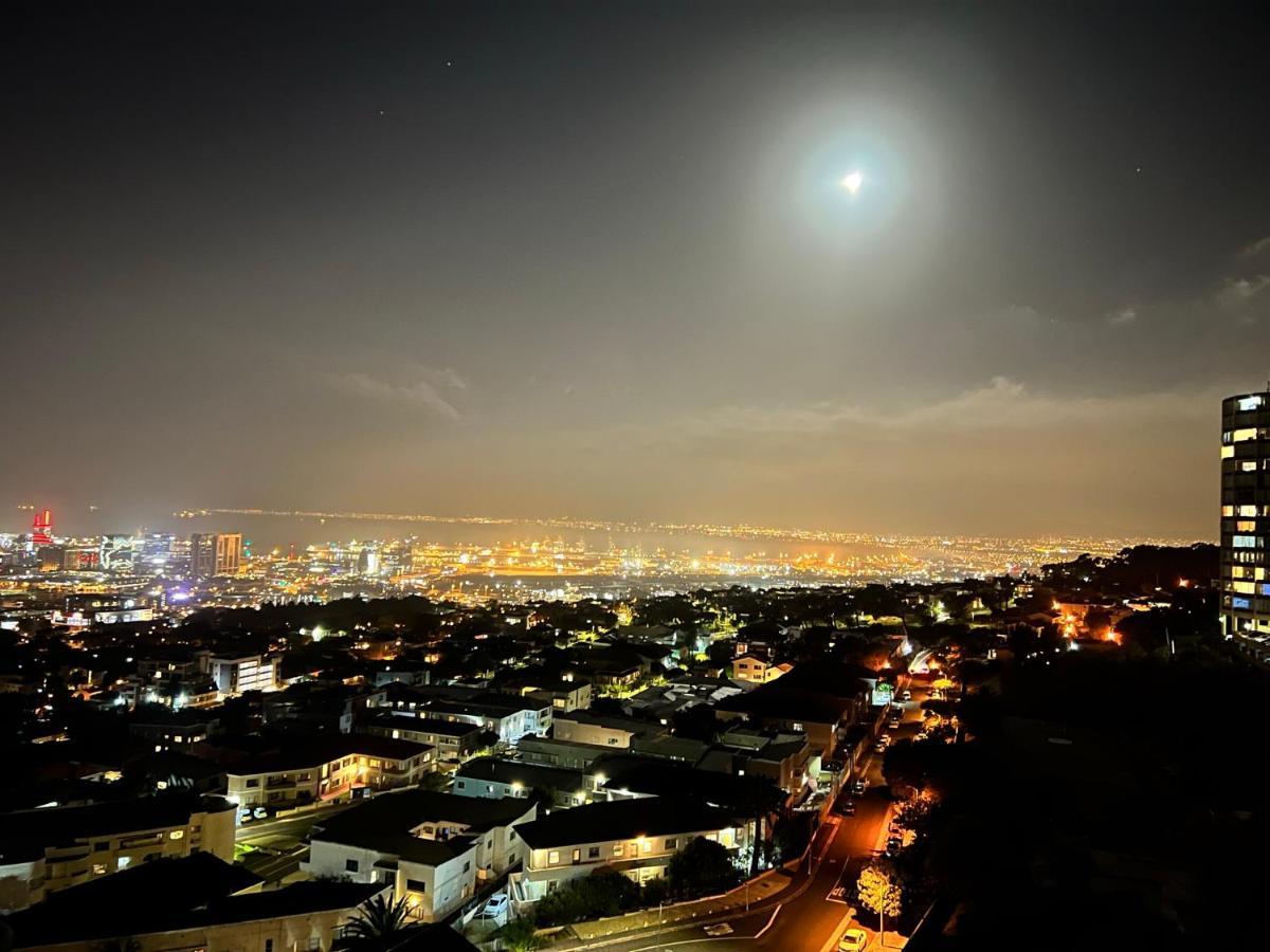 Breathtaking Views, Brand New Renovated Apartment Cape Town Exterior photo