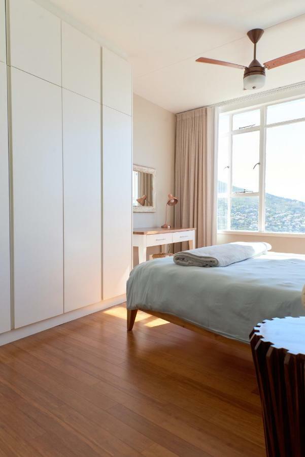 Breathtaking Views, Brand New Renovated Apartment Cape Town Exterior photo