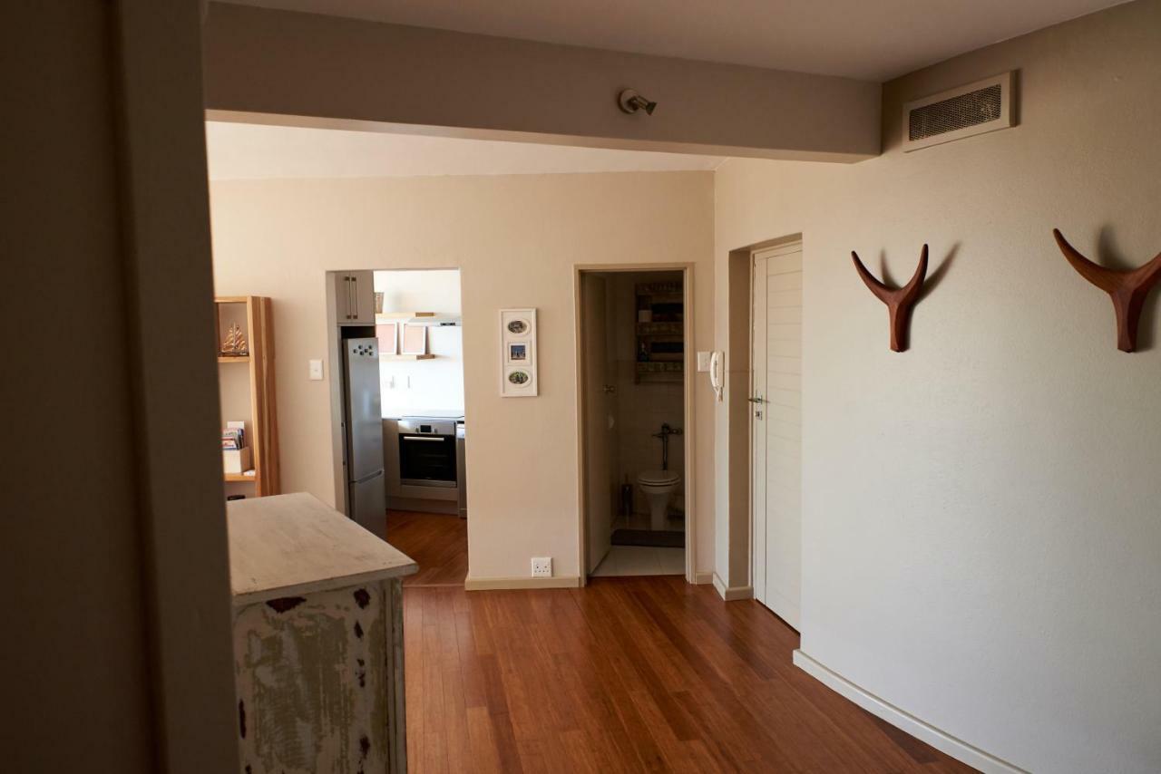 Breathtaking Views, Brand New Renovated Apartment Cape Town Exterior photo