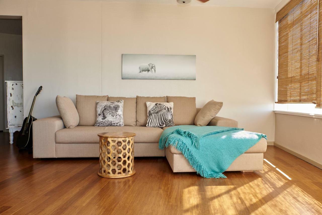 Breathtaking Views, Brand New Renovated Apartment Cape Town Exterior photo